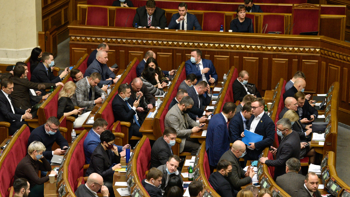 Рада змінила правила підтвердження громадянства для жителів окупованих територій України